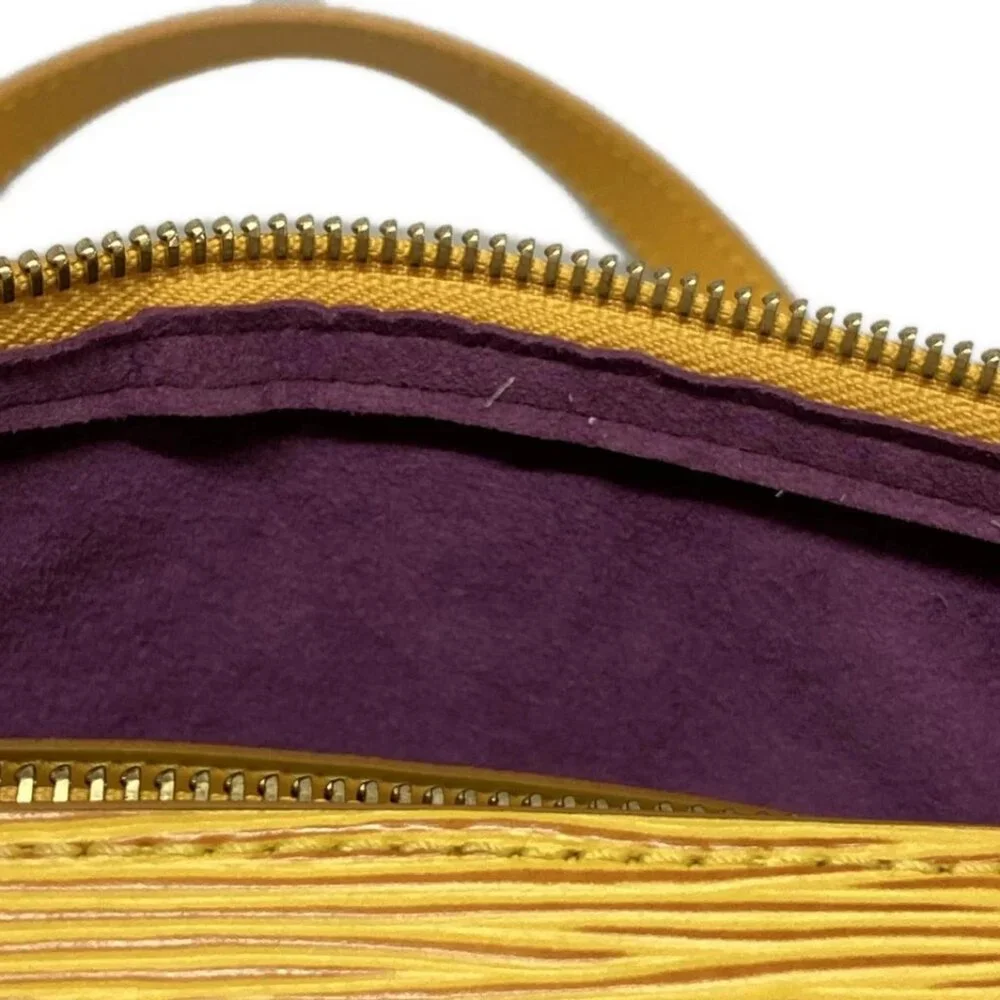 LOUIS VUITTON Soufflot Jaune Epi - Handbag 650-081525 - Picture 7 of 10